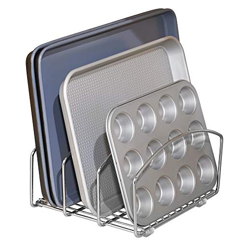 mDesign - Bakplaathouder -organizer voor kookgerei - voor keukenkast, voorraadkast en schappen - voor bakplaten, muffin bakvormen, bakblikken, snijplanken - metaaldraad/3 uitsparingen - chroom